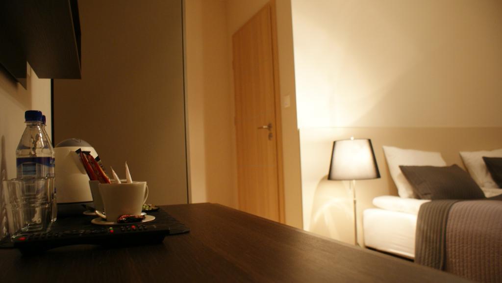 Villa Modlin Airport Nowy Dwór Mazowiecki Chambre photo